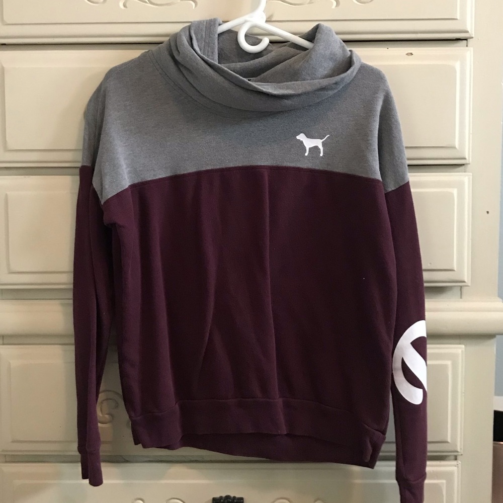 Vs pink sweatshirt